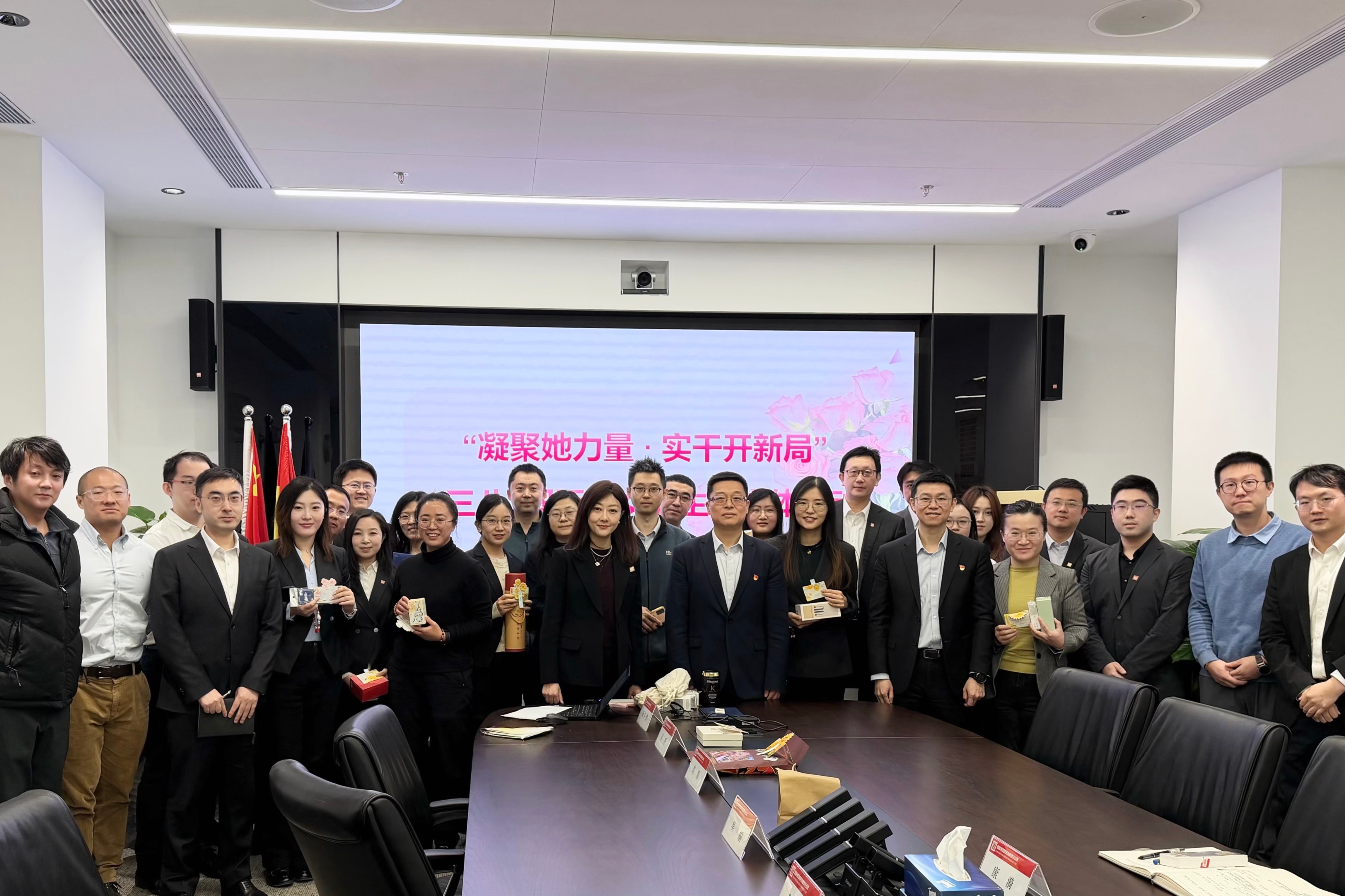 49439e3e233647728acc15e42a25073c