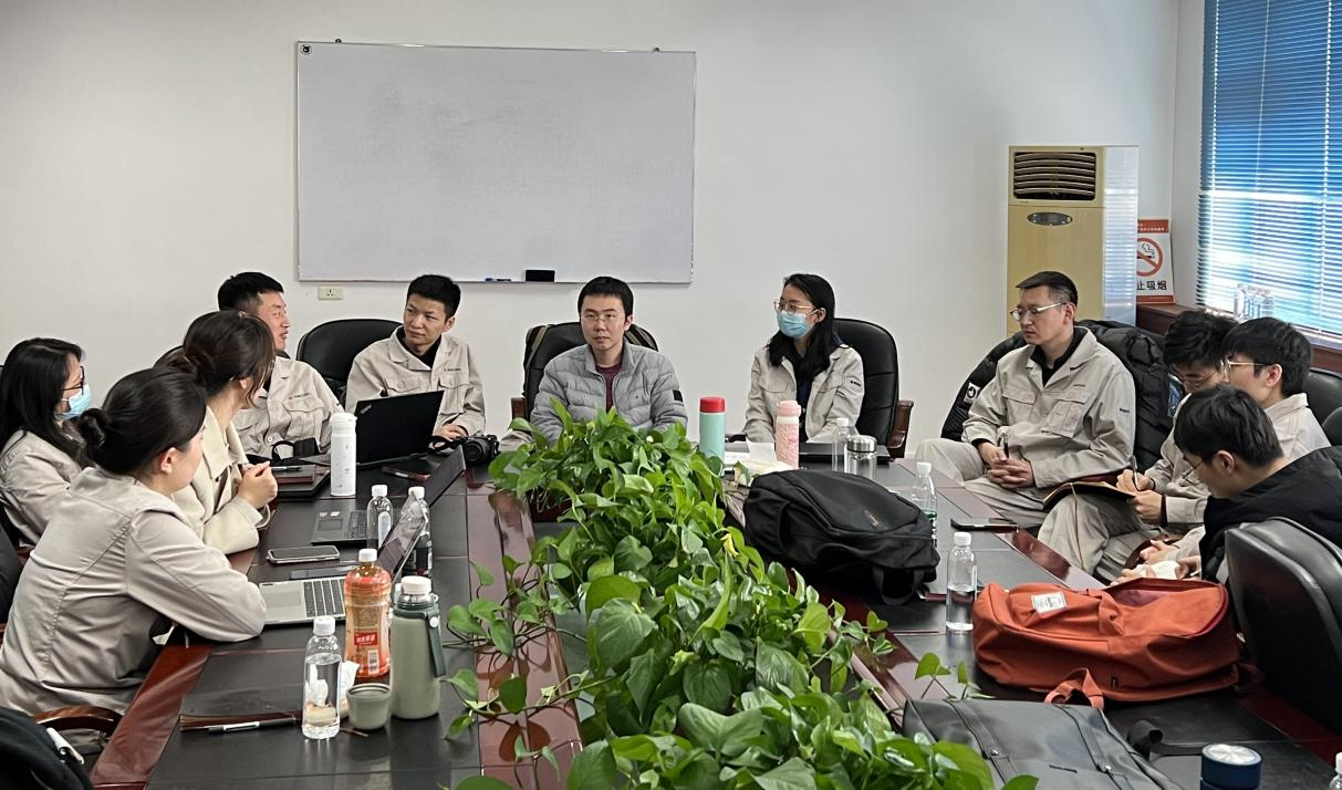 d4dc3e3d219f45798d1314159cead828