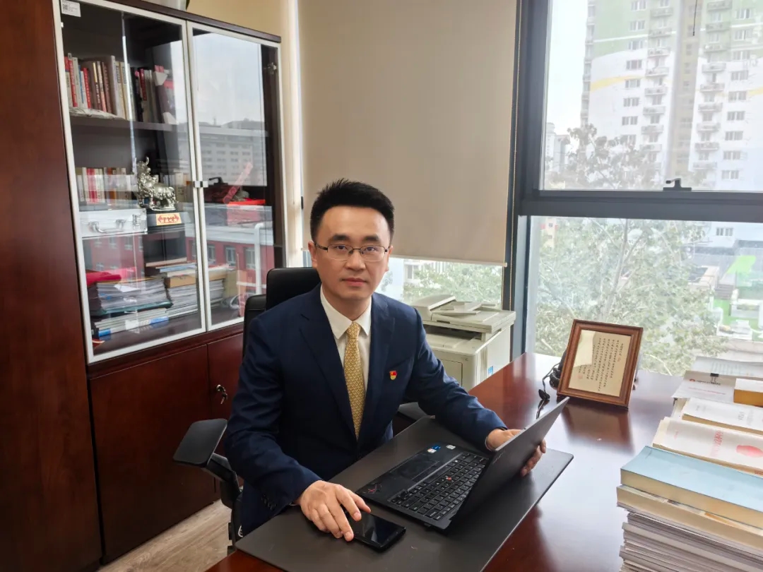 ab36243b841648909efe36f85a700451