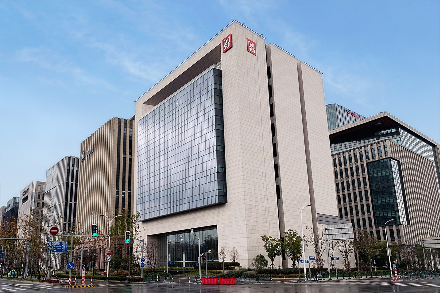 0b0b58b5da2341399a39481aa09bd493 0b0b58b5da2341399a39481aa09bd493