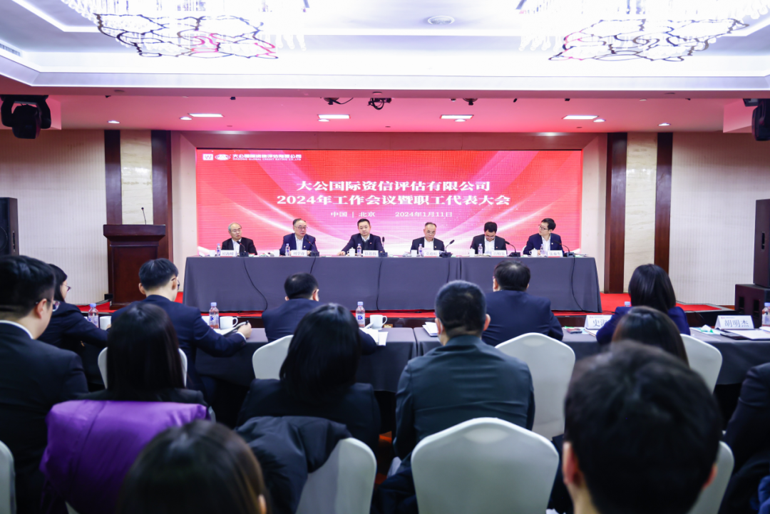 1ec81e9e253b457889ef751a90f28153