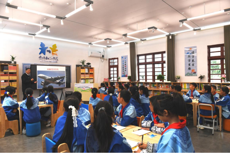 86043ee396904e218775b7a1e921cbd4