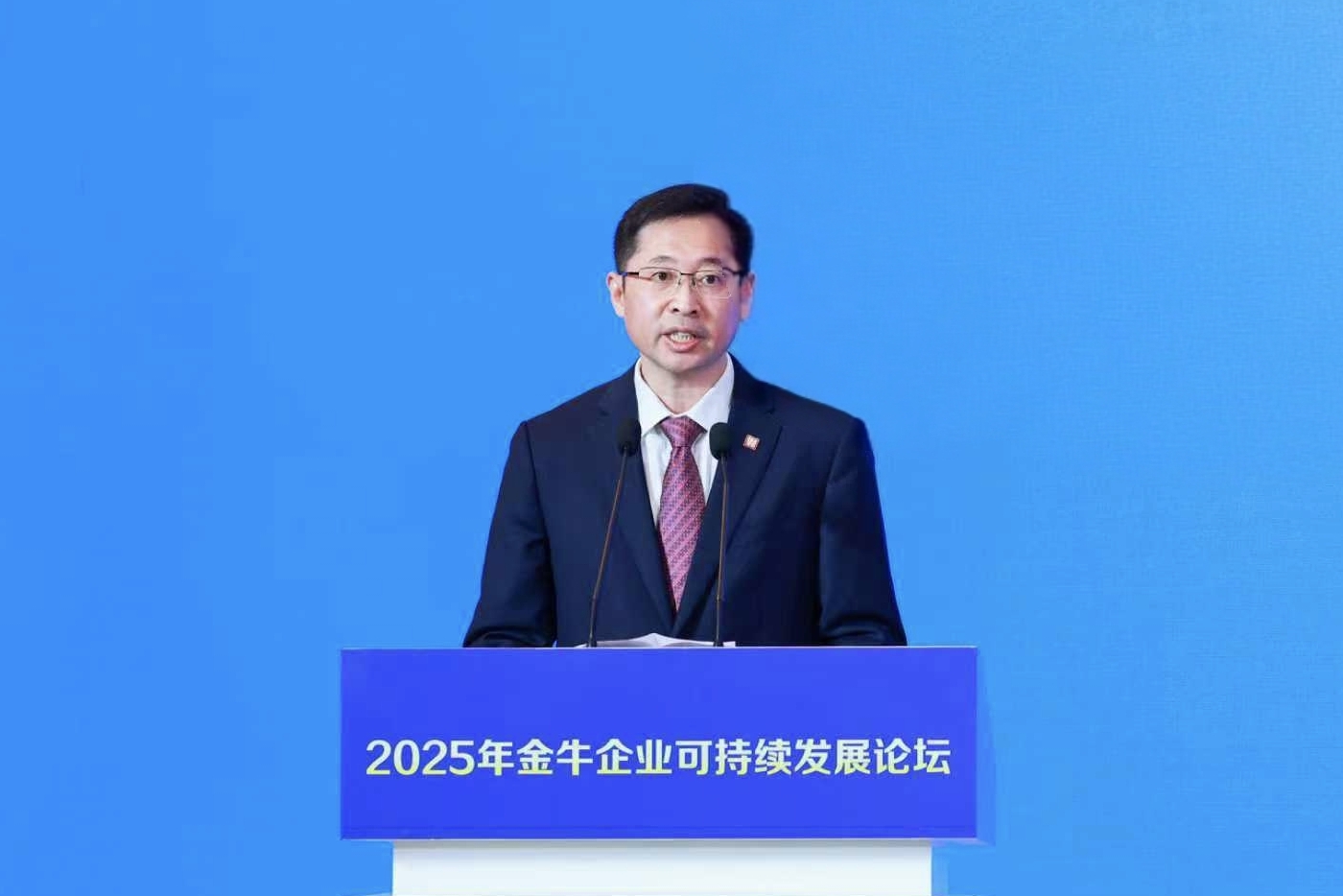 5764e335e140443cb122da90fec6b441