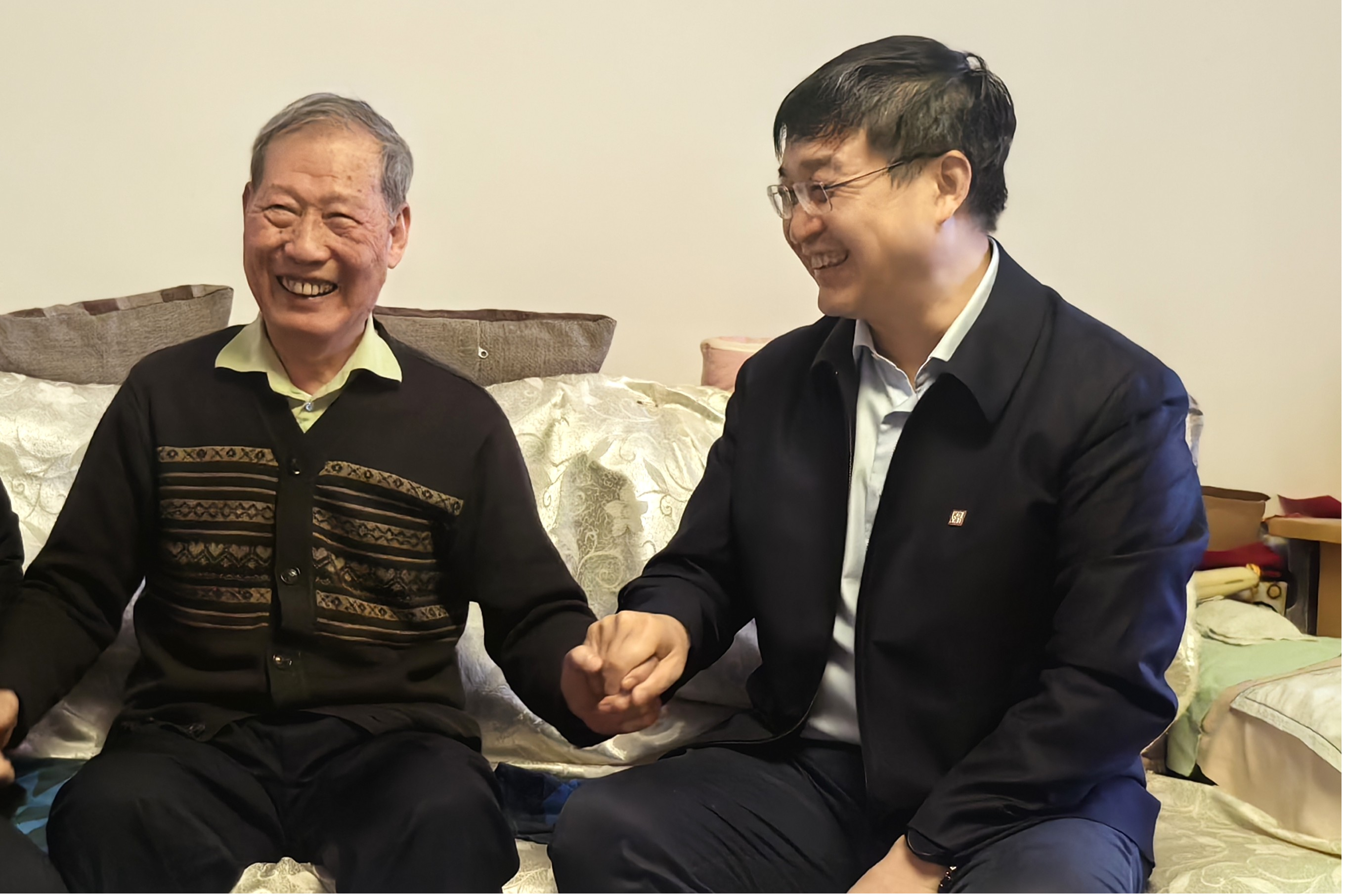 1ab08546cbf34f8287a1557b4cd90d53 1ab08546cbf34f8287a1557b4cd90d53