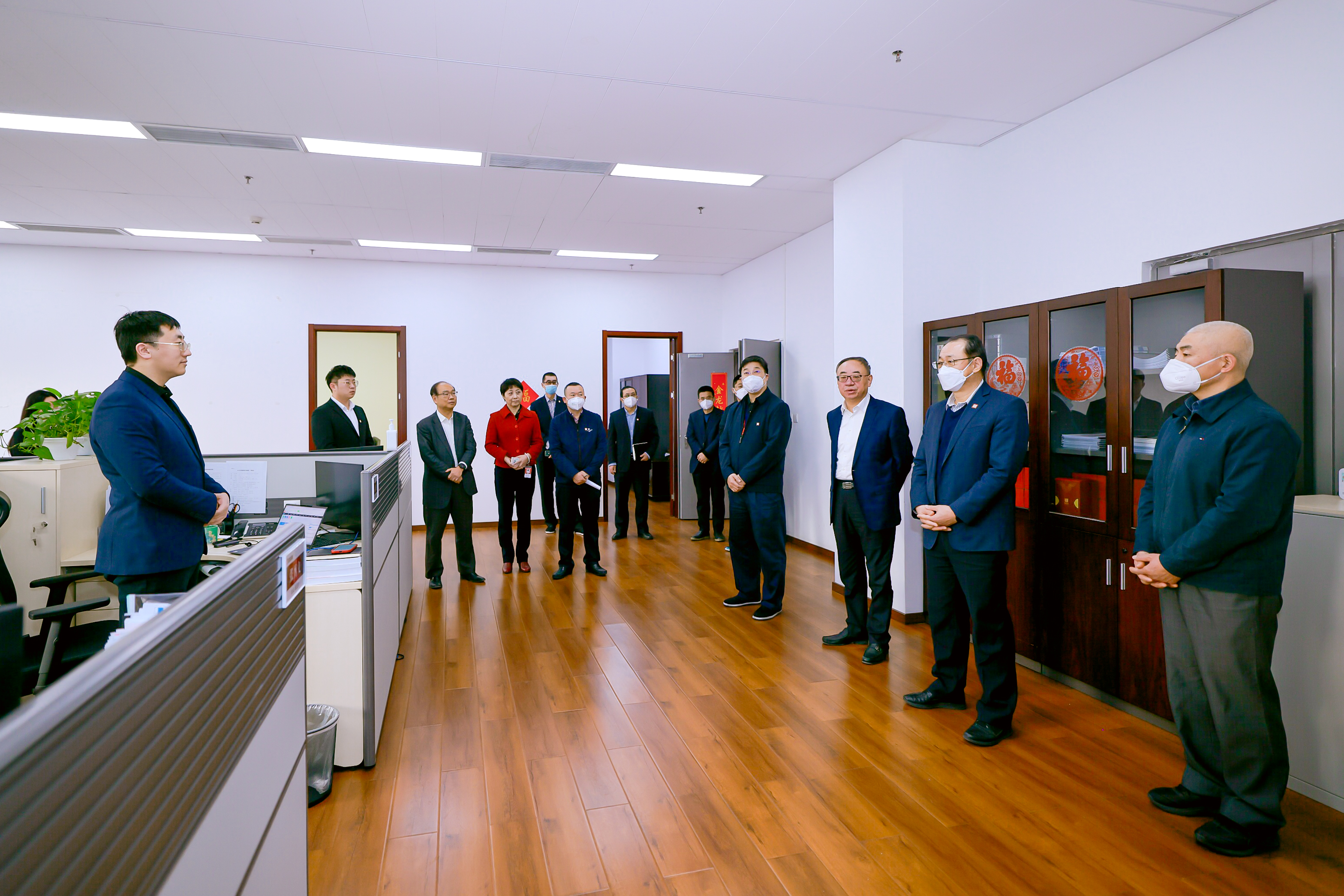 2c4564f71289487d9a6919a5d3fcb624