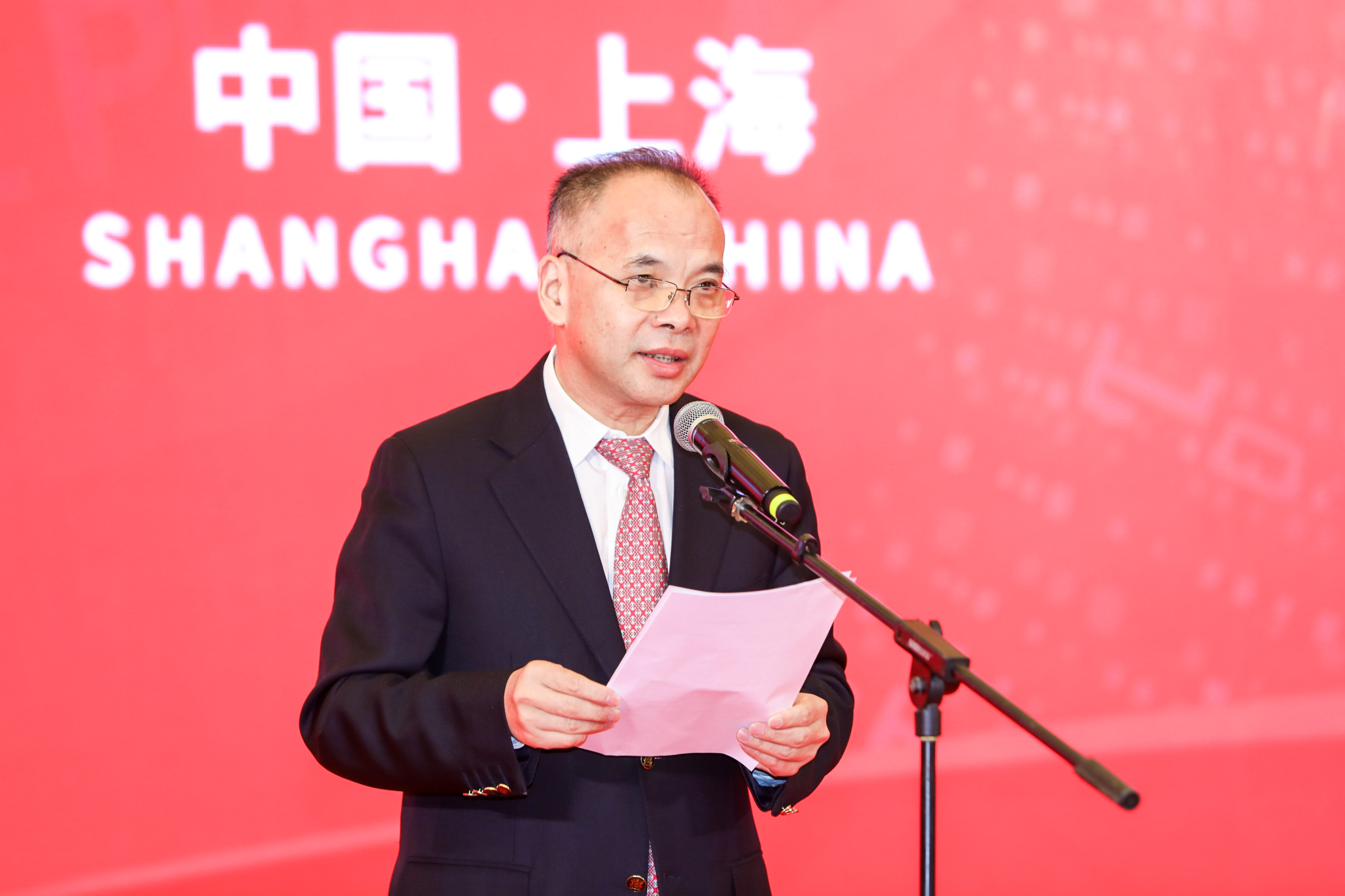 5d042d1c0b604a41b29c147ec3cc6933