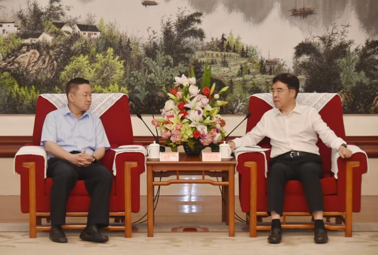 84b0d0d2df324c6b8c052e420bdda138