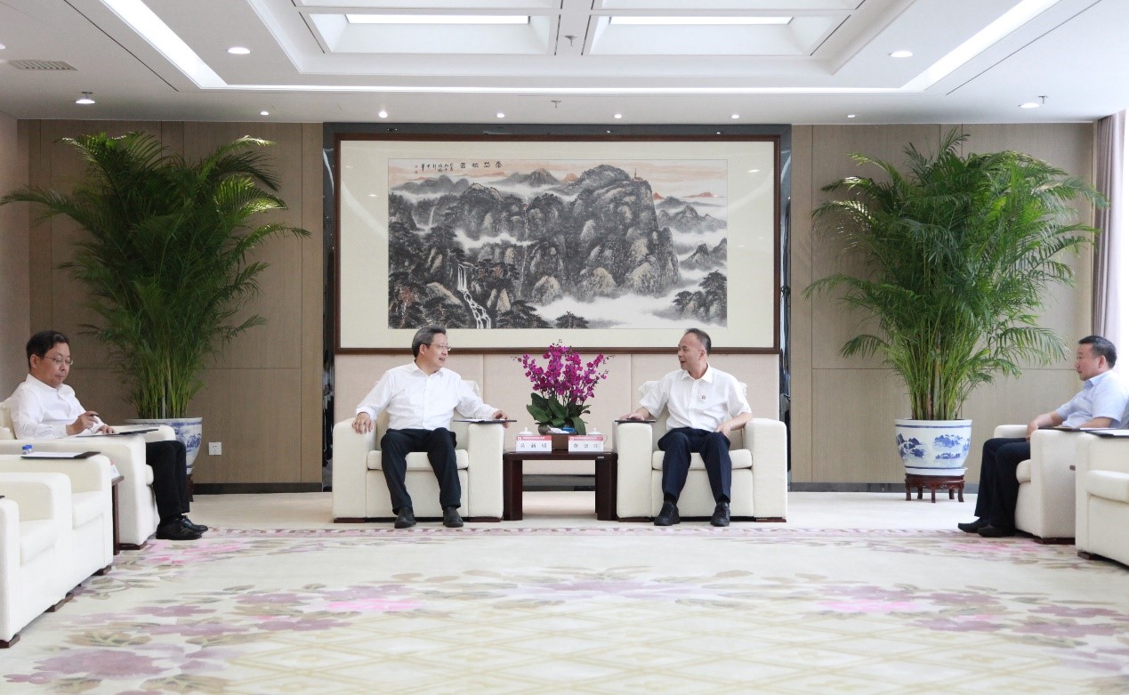 1e496814a9c24c3581db6f8e0e5b608c 1e496814a9c24c3581db6f8e0e5b608c