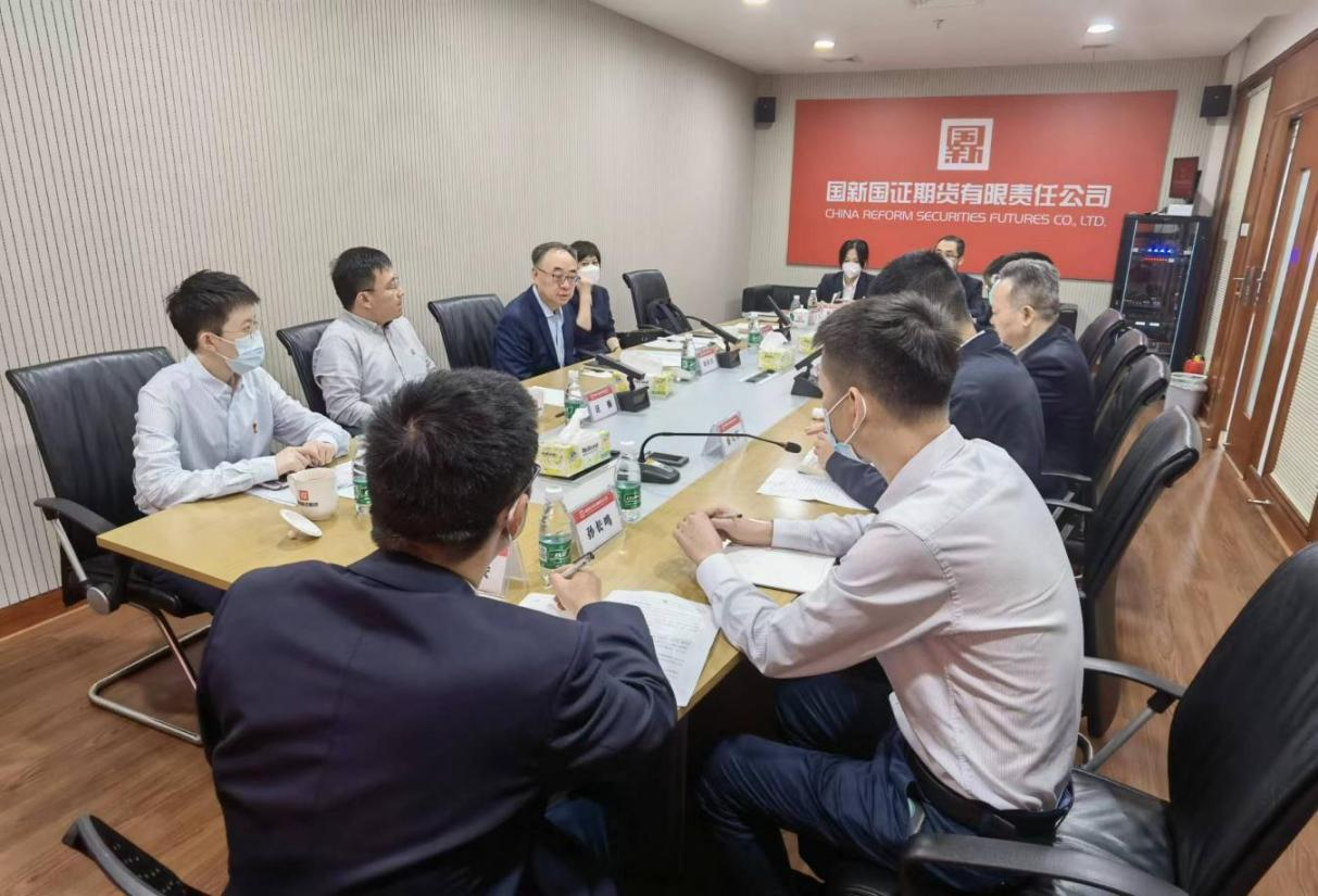 71b8301df31c45809b01beef6c6b88a9