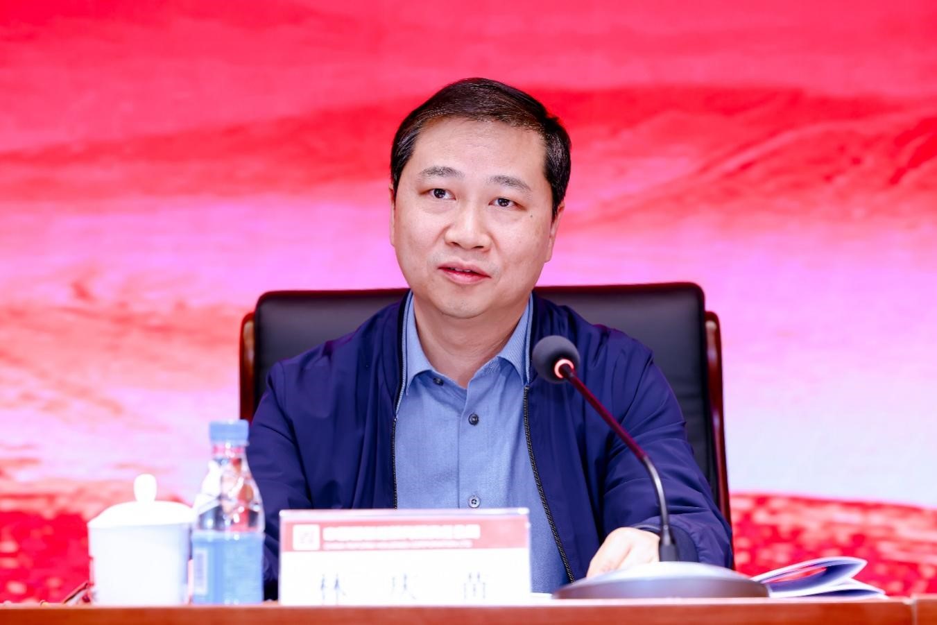 710c7db41d5846a98d1a81e3855e3175 710c7db41d5846a98d1a81e3855e3175