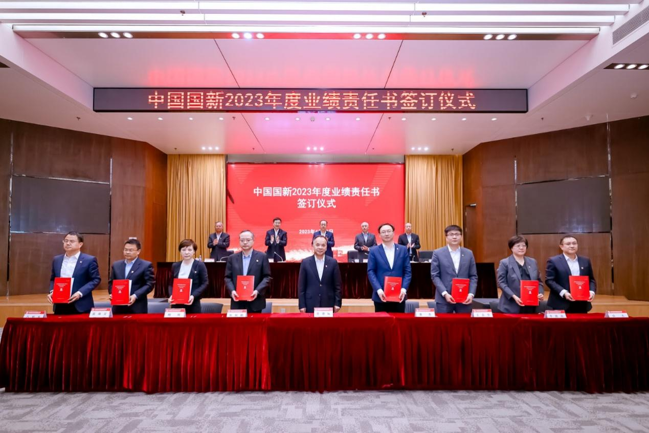 72f7ced2d2ca443fb37d056a81e483ca