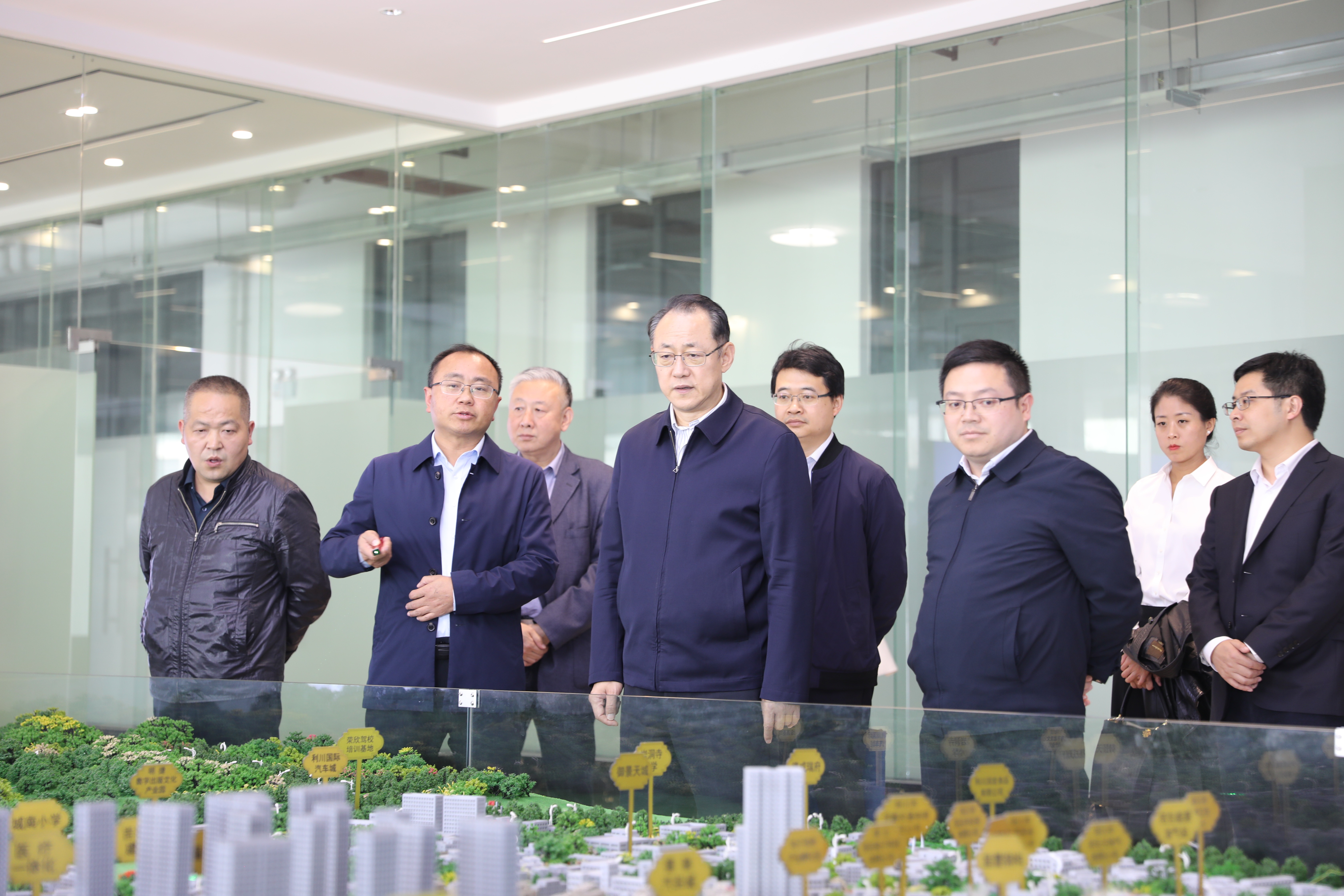 199f9643d4e142679a2952fd0d176065 199f9643d4e142679a2952fd0d176065