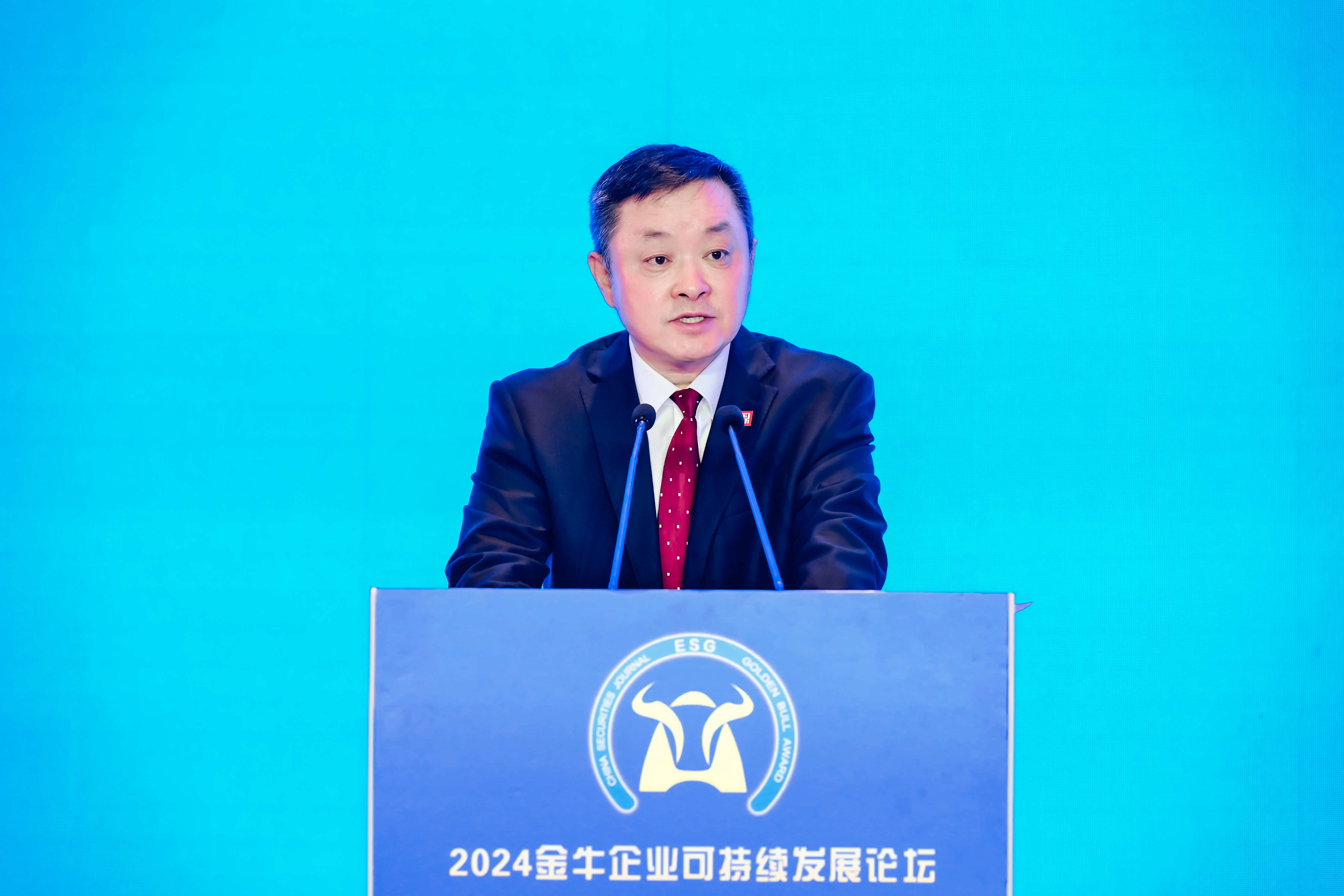 cb6bae8e3d9f46f3ab28f9cdfce79df2