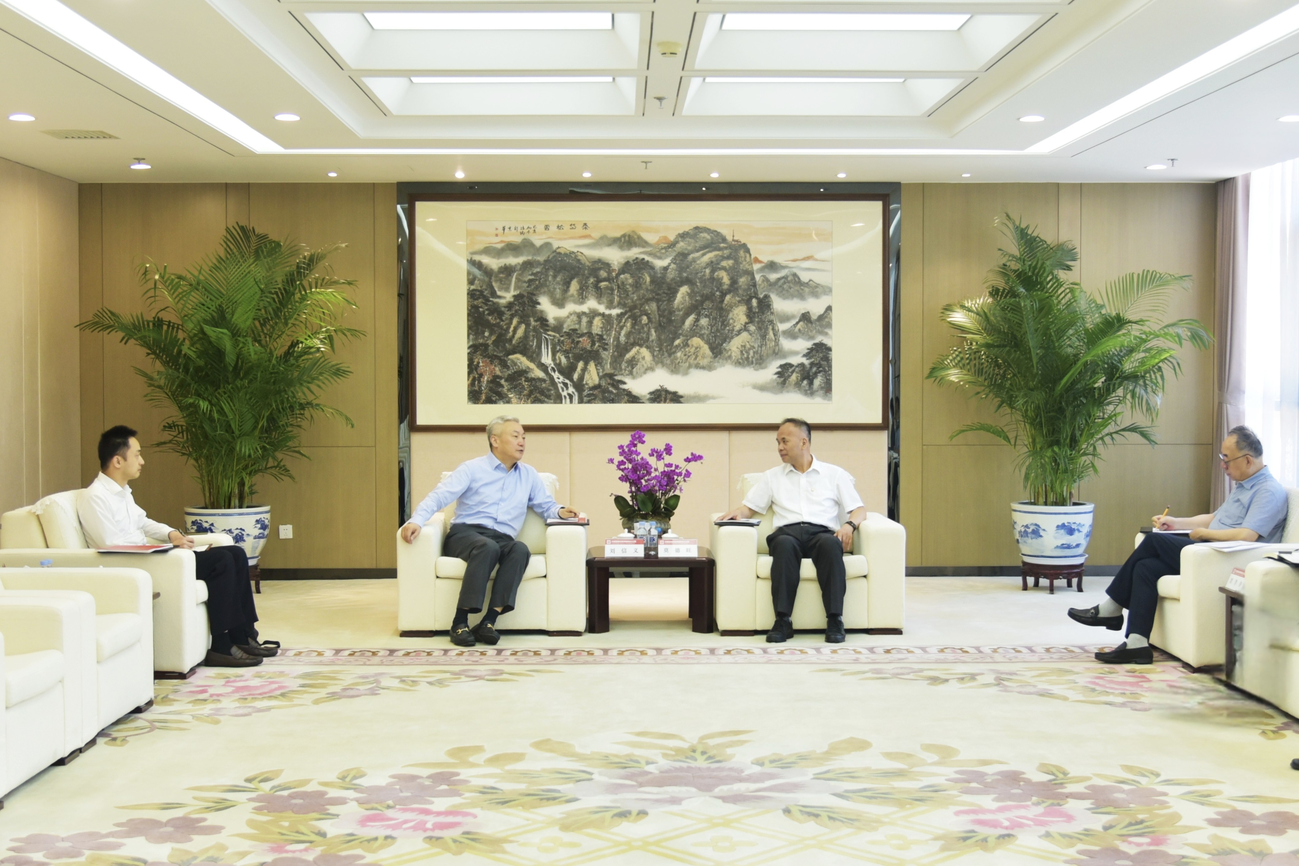 aa7704ccb8fb407c8b1f70b05a4aa50e aa7704ccb8fb407c8b1f70b05a4aa50e