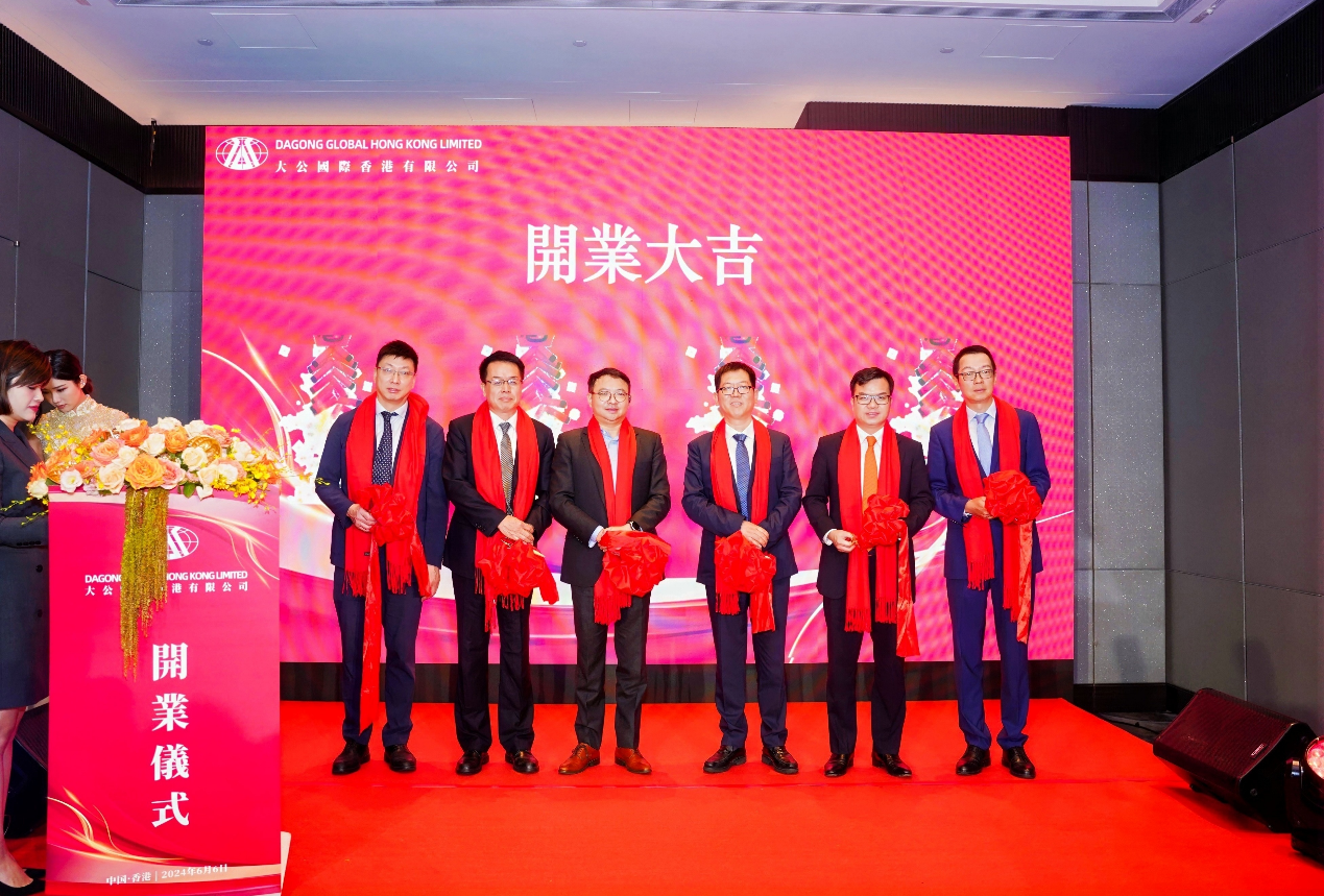 426c9c53-dd58-43e2-82eb-2d0f1b0753d1image1