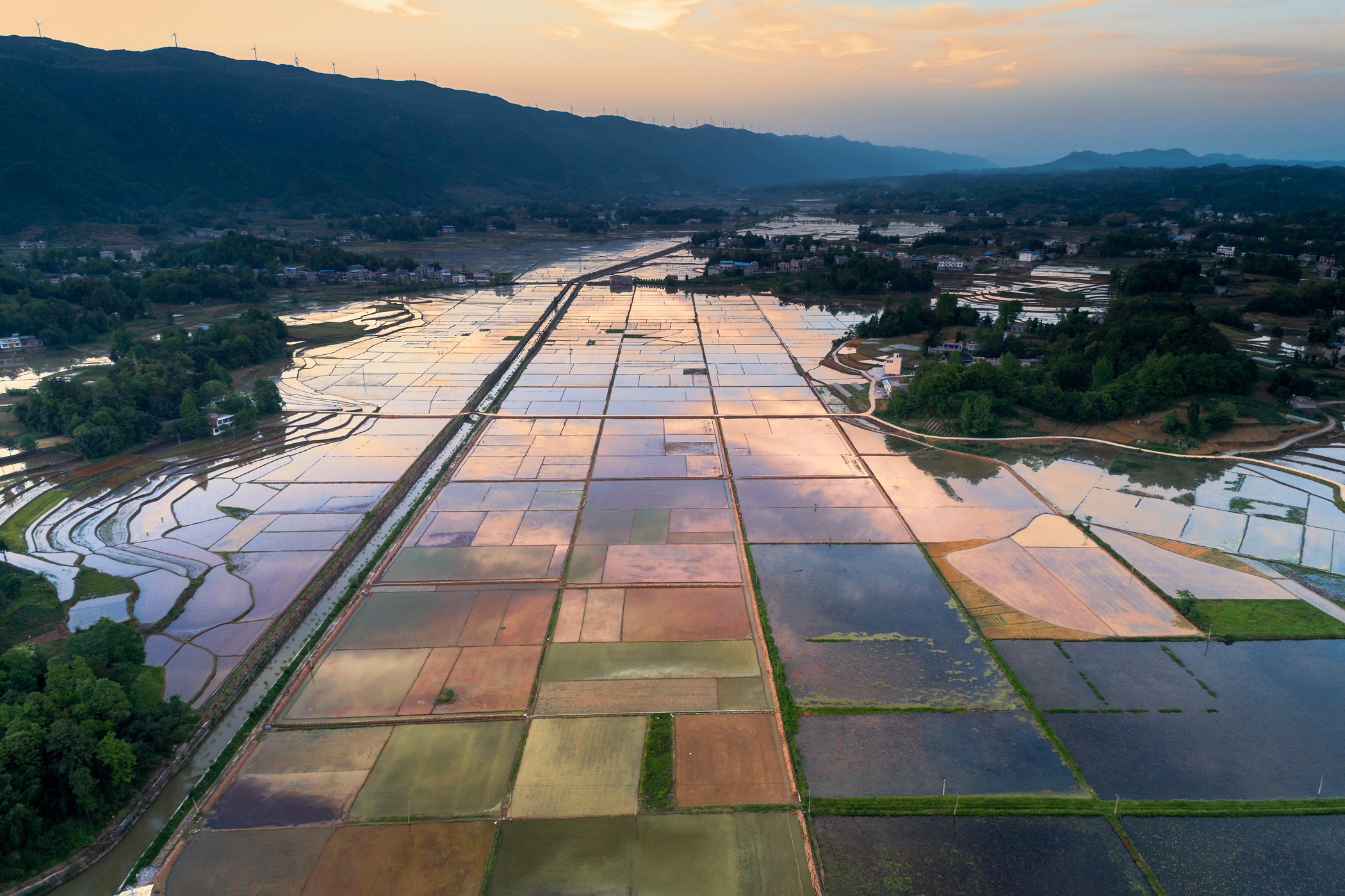 EMC�ױ���(�й�)�����ٷ���վ-EMC SPORTS