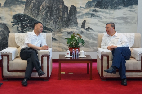 EMC�ױ���(�й�)�����ٷ���վ-EMC SPORTS