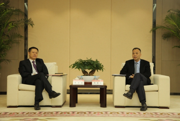 EMC�ױ���(�й�)�����ٷ���վ-EMC SPORTS