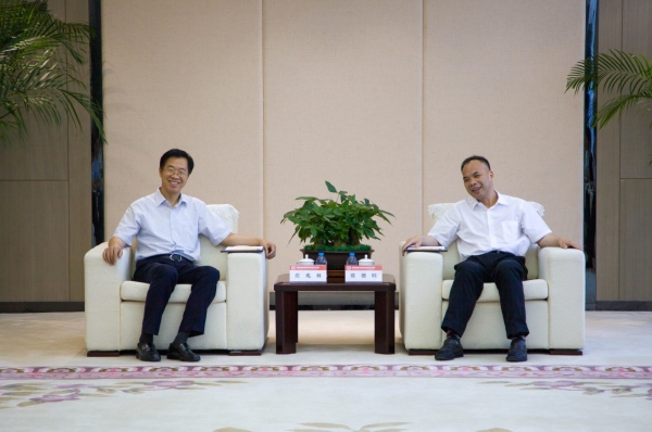 EMC�ױ���(�й�)�����ٷ���վ-EMC SPORTS