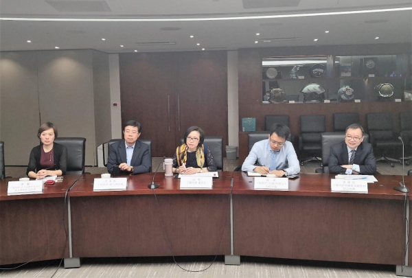 EMC�ױ���(�й�)�����ٷ���վ-EMC SPORTS