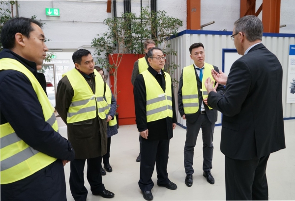 EMC�ױ���(�й�)�����ٷ���վ-EMC SPORTS