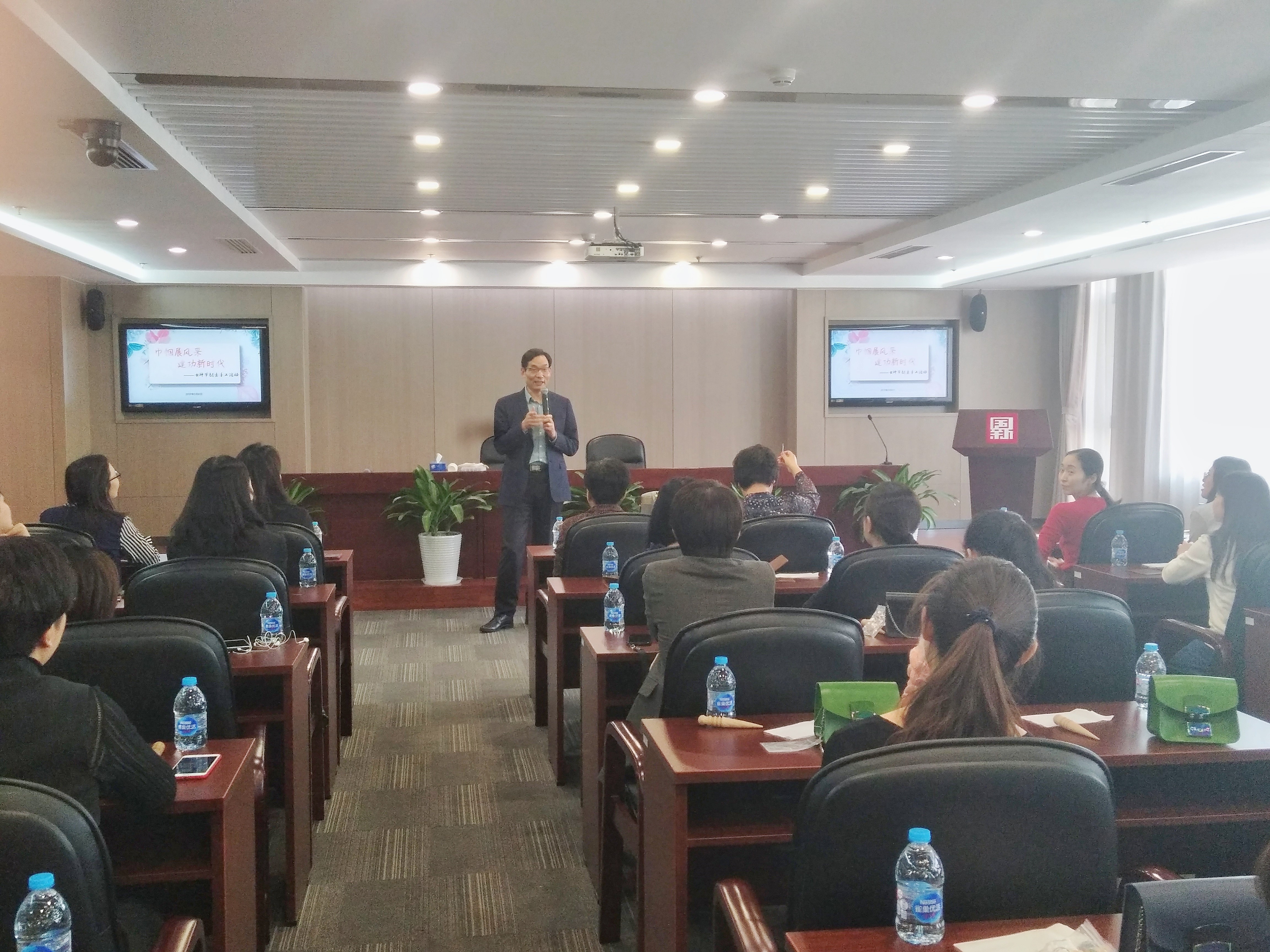 EMC�ױ���(�й�)�����ٷ���վ-EMC SPORTS