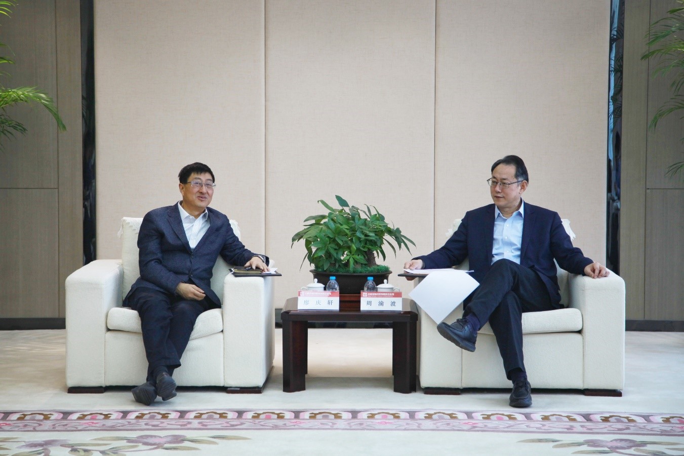 EMC�ױ���(�й�)�����ٷ���վ-EMC SPORTS