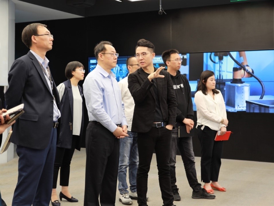 EMC�ױ���(�й�)�����ٷ���վ-EMC SPORTS