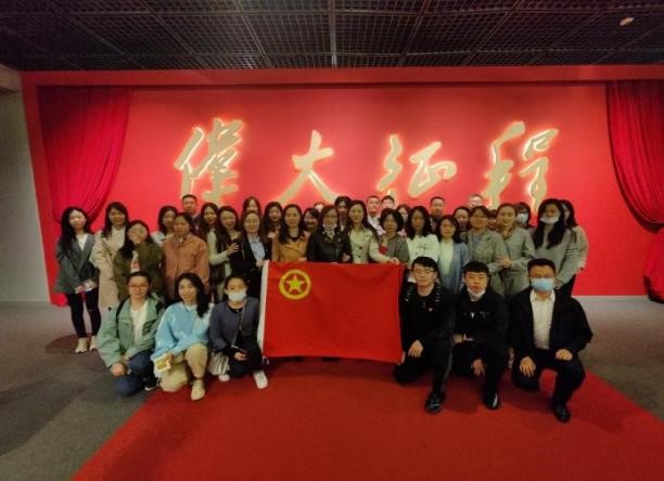 EMC�ױ���(�й�)�����ٷ���վ-EMC SPORTS