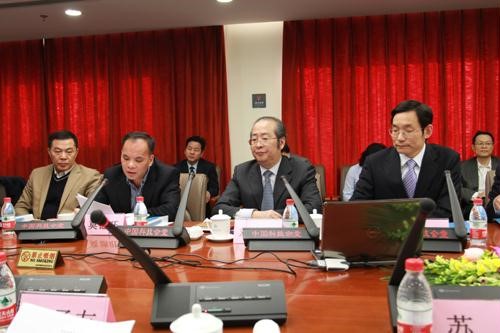 EMC�ױ���(�й�)�����ٷ���վ-EMC SPORTS