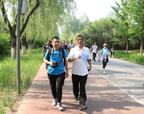 EMC�ױ���(�й�)�����ٷ���վ-EMC SPORTS