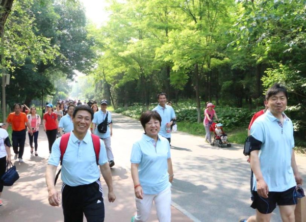 EMC�ױ���(�й�)�����ٷ���վ-EMC SPORTS