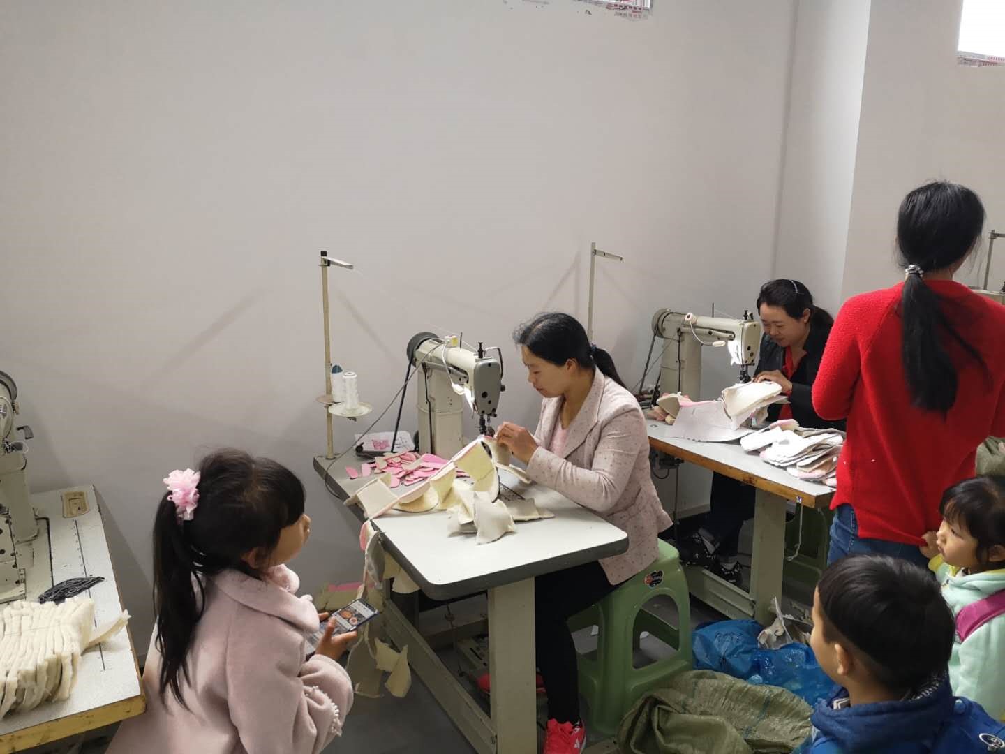 EMC�ױ���(�й�)�����ٷ���վ-EMC SPORTS